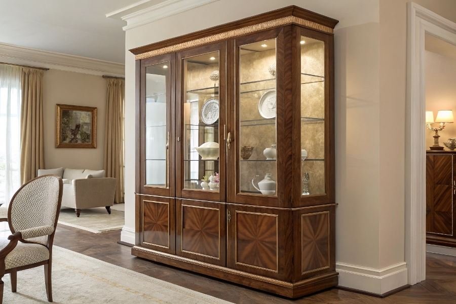 Топ-3 материалов для шкафов-витрин: выбор и особенности